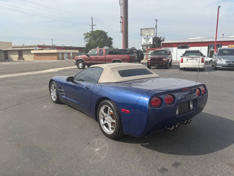 2004 Chevrolet Corvette