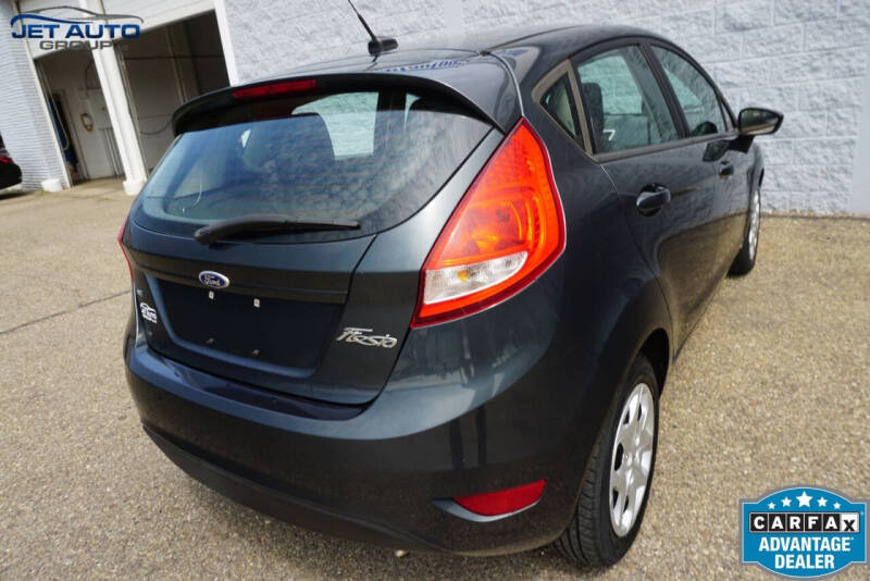 2011 Ford Fiesta SE