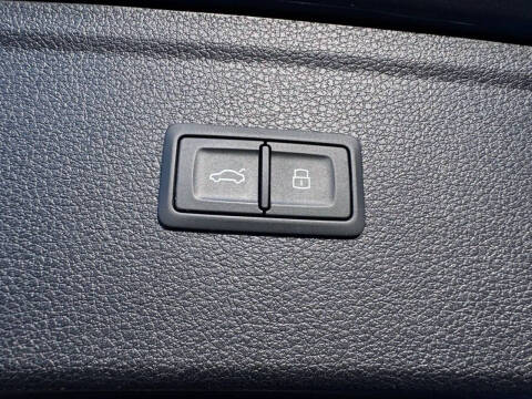 2019 Audi Q5 quattro Prestige 45 TFSI