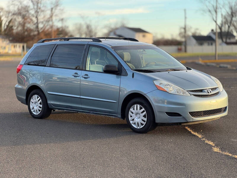 2006 Toyota Sienna CE 7 Passenger