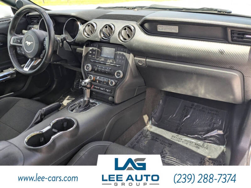 2016 Ford Mustang V6