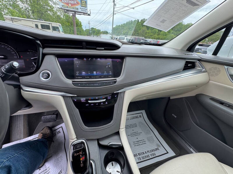 2017 Cadillac XT5 Luxury