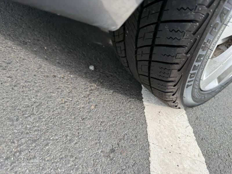 2012 Hyundai Accent SE