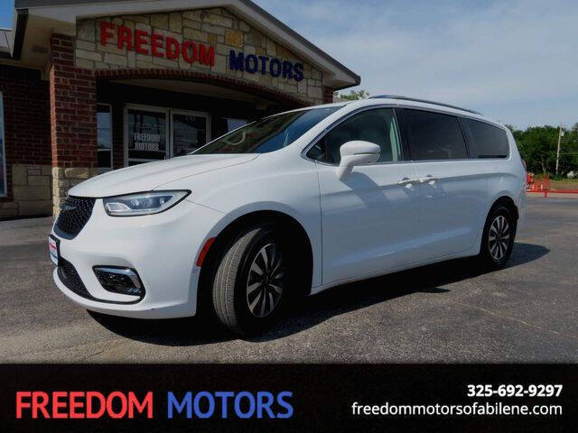 2021 Chrysler Pacifica Touring L
