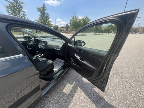 2017 Chevrolet Cruze LT Auto