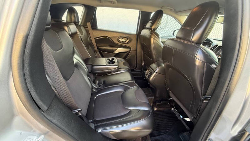 2018 Jeep Cherokee Latitude Plus