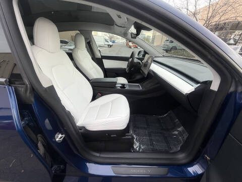 2022 Tesla Model Y Long Range