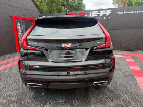2024 Cadillac XT4 Premium Luxury