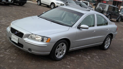 2005 Volvo S60 for sale at Cars-KC LLC in Overland Park KS