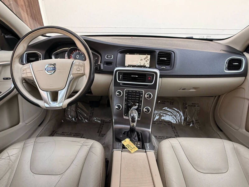 2015 Volvo S60 T5 Drive-E Premier