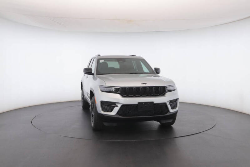 2025 Jeep Grand Cherokee Altitude X