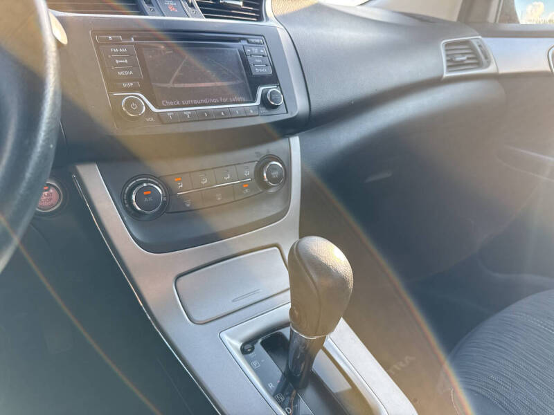 2015 Nissan Sentra SV