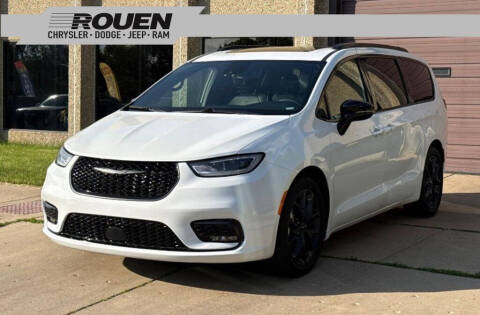 2025 Chrysler Pacifica Limited
