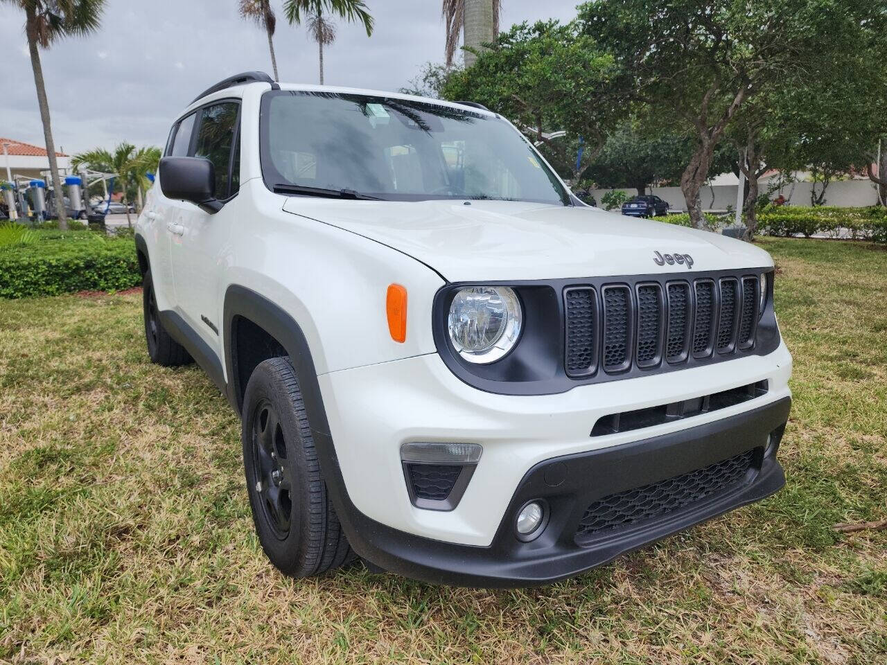 2021 Jeep Renegade for sale at Carisma Auto Dealer in Miramar, FL