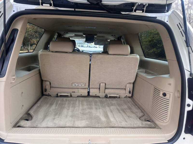 2011 Chevrolet Suburban LTZ