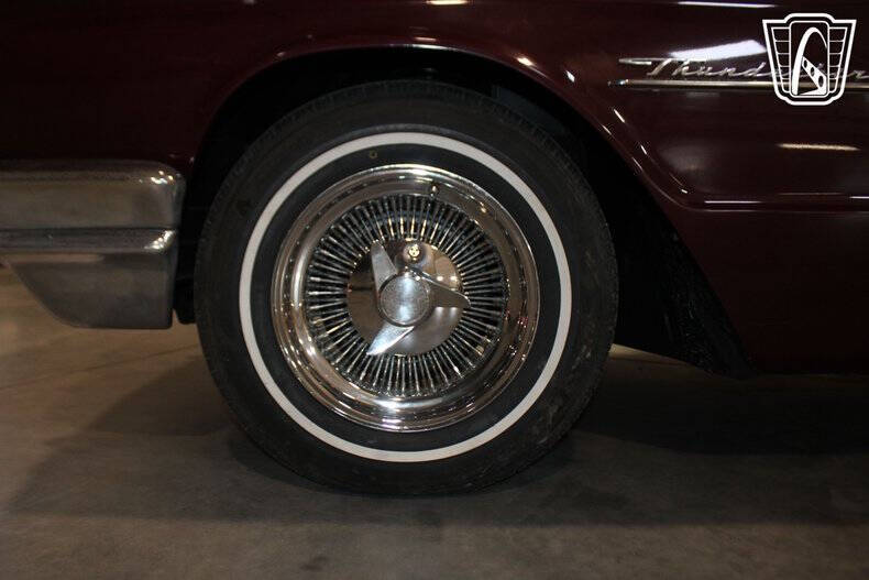 1964 Ford Thunderbird