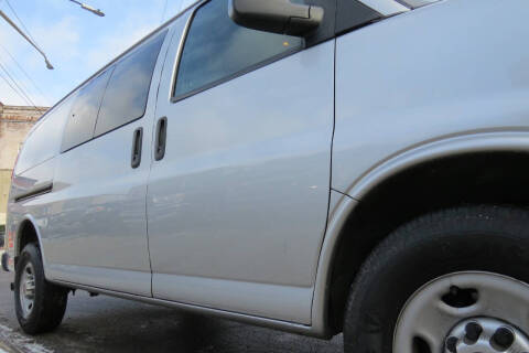 2017 GMC Savana 2500