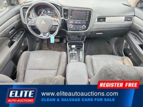 2017 Mitsubishi Outlander SE