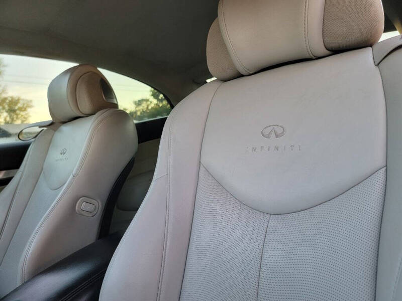 2012 Infiniti G37 Convertible