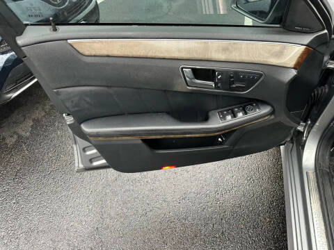 2010 Mercedes-Benz E-Class