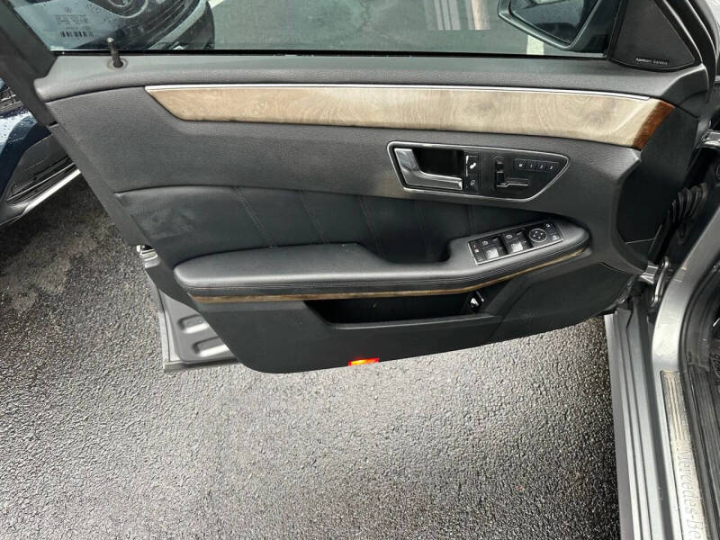 2010 Mercedes-Benz E-Class