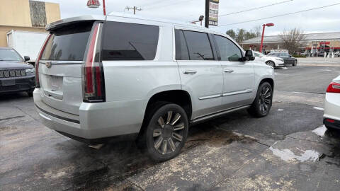 2016 Cadillac Escalade Platinum
