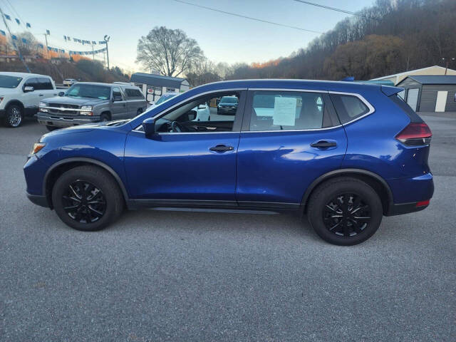 2020 Nissan Rogue for sale at Auto Energy in Lebanon, VA