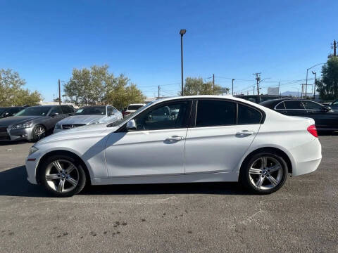 2012 BMW 3 Series 328i
