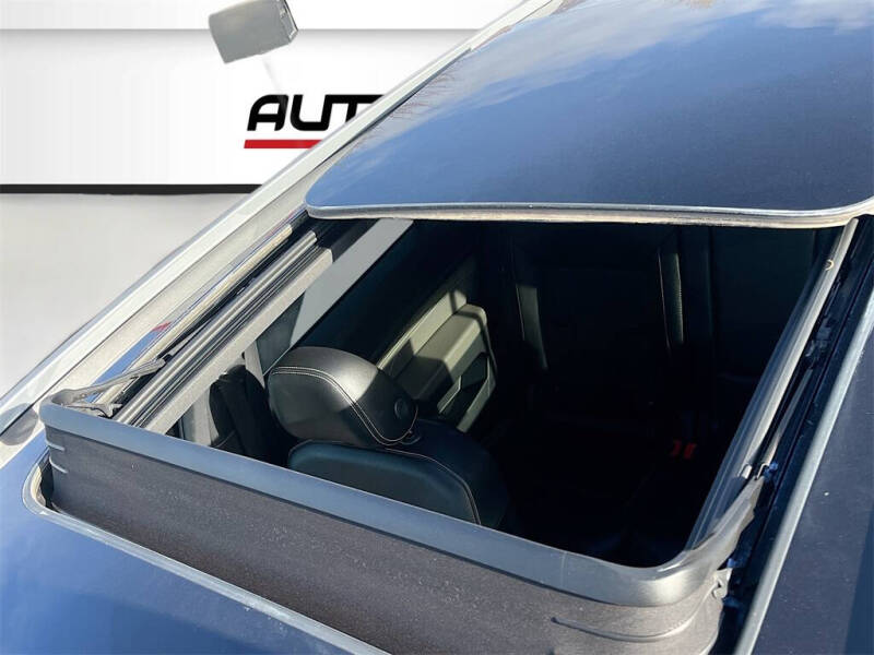 2022 Volkswagen Atlas Cross Sport V6 SE 4Motion