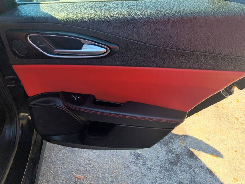 2017 Alfa Romeo Giulia