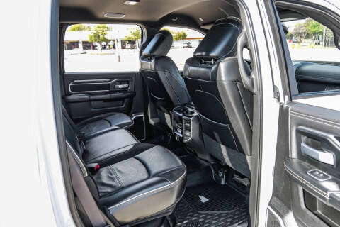 2022 RAM 3500 Laramie