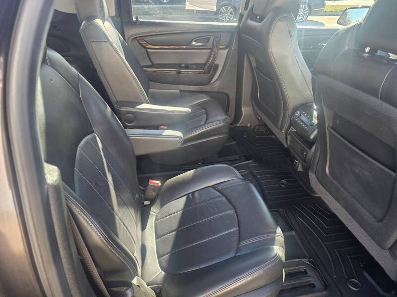 2015 GMC Acadia Denali