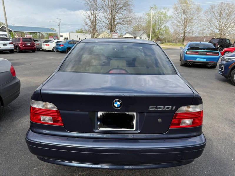 2002 BMW 5 Series 530i
