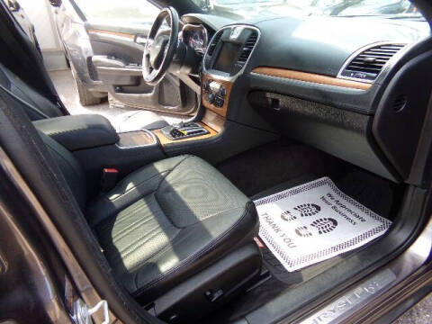 2015 Chrysler 300 C Platinum