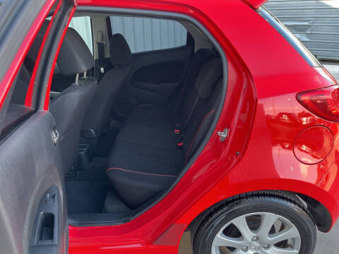 2012 Mazda MAZDA2 Touring