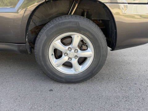 2006 Mazda Tribute s