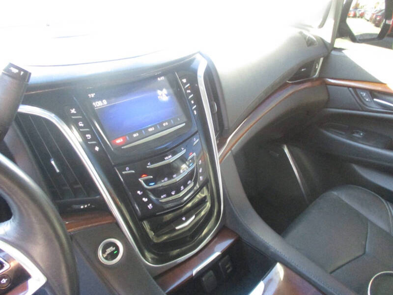2015 Cadillac Escalade ESV Premium