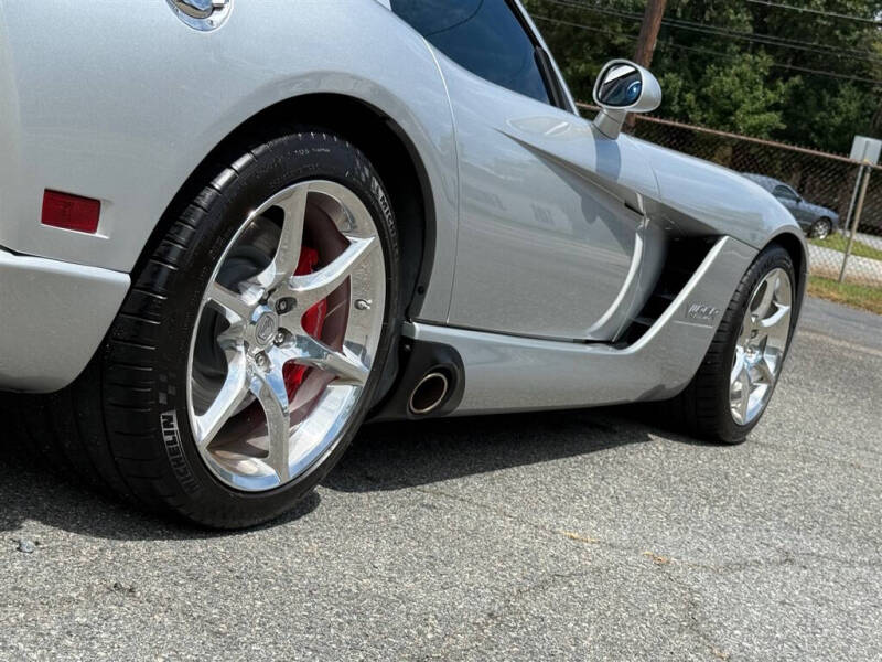 2010 Dodge Viper SRT-10