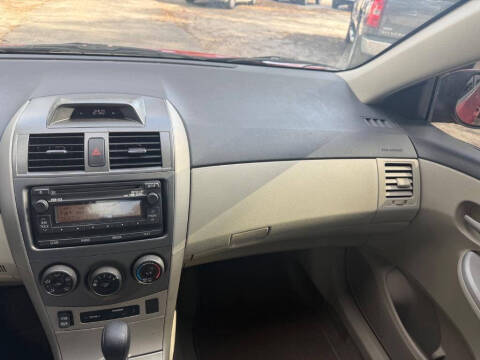 2012 Toyota Corolla LE