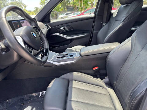 2025 BMW 3 Series 330i