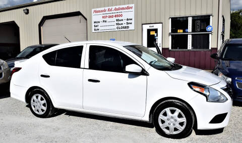 2018 Nissan Versa for sale at PINNACLE ROAD AUTOMOTIVE LLC in Moraine OH