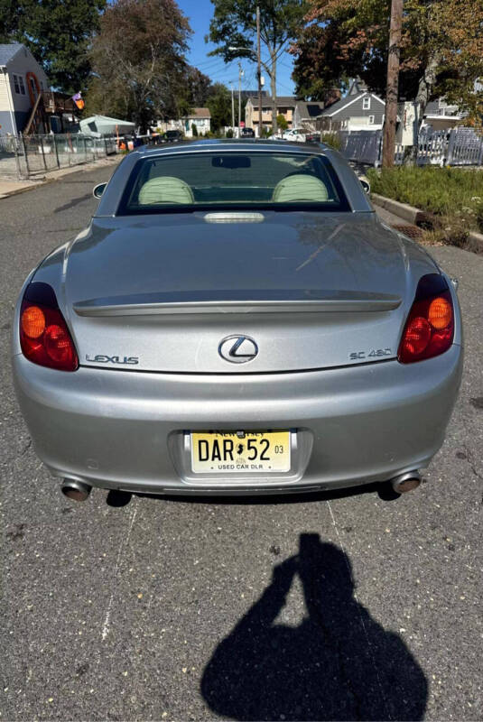 2004 Lexus SC 430
