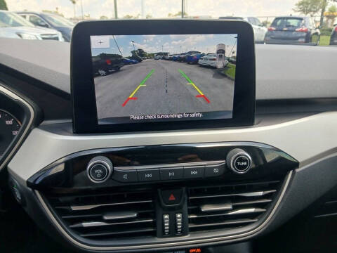 2022 Ford Escape Hybrid SEL