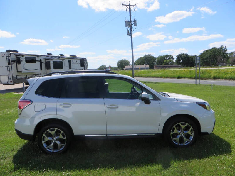 2017 Subaru Forester 2.5i Touring