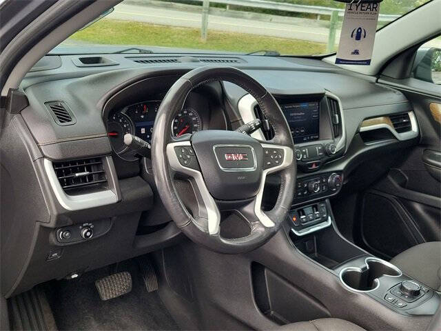2020 GMC Terrain SLE