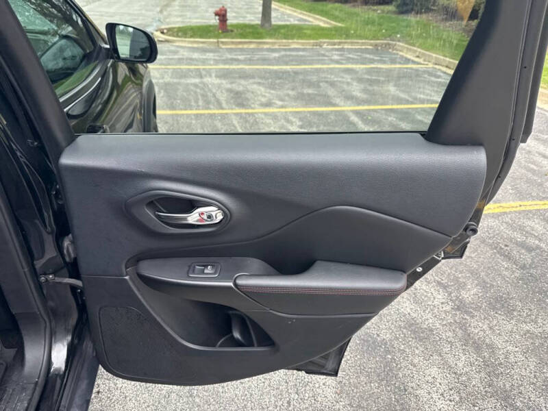 2019 Jeep Cherokee Trailhawk