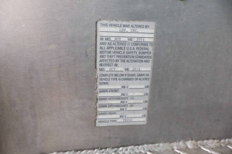 2015 Freightliner MT45 Chassis