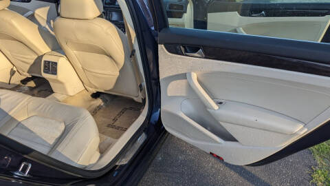 2015 Volkswagen Passat 2.0L TDI SEL Premium