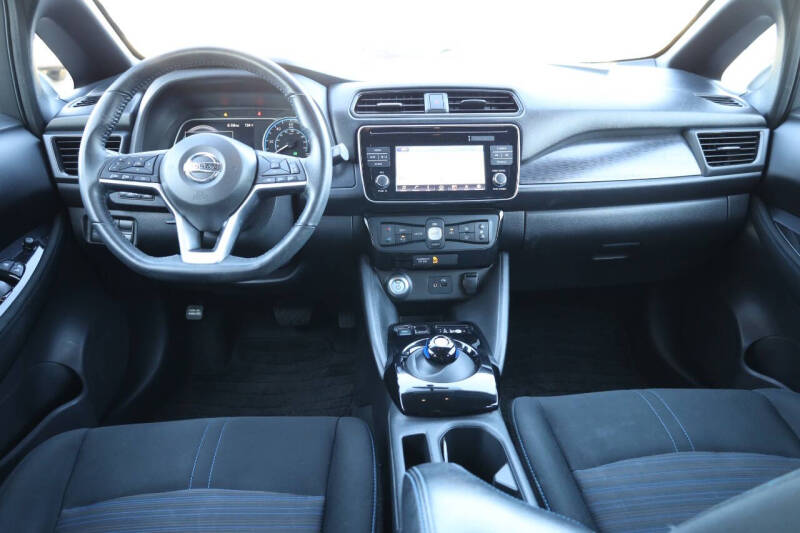 2019 Nissan LEAF SV