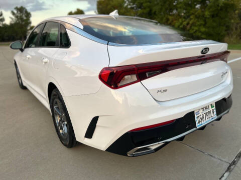 2021 Kia K5 LXS